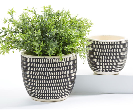 Black/White Spotted Pot
