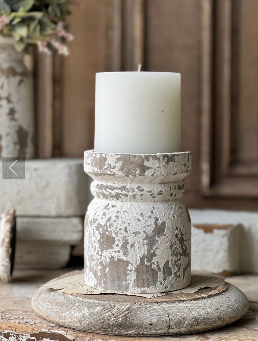 Lindhurst Pillar Holders