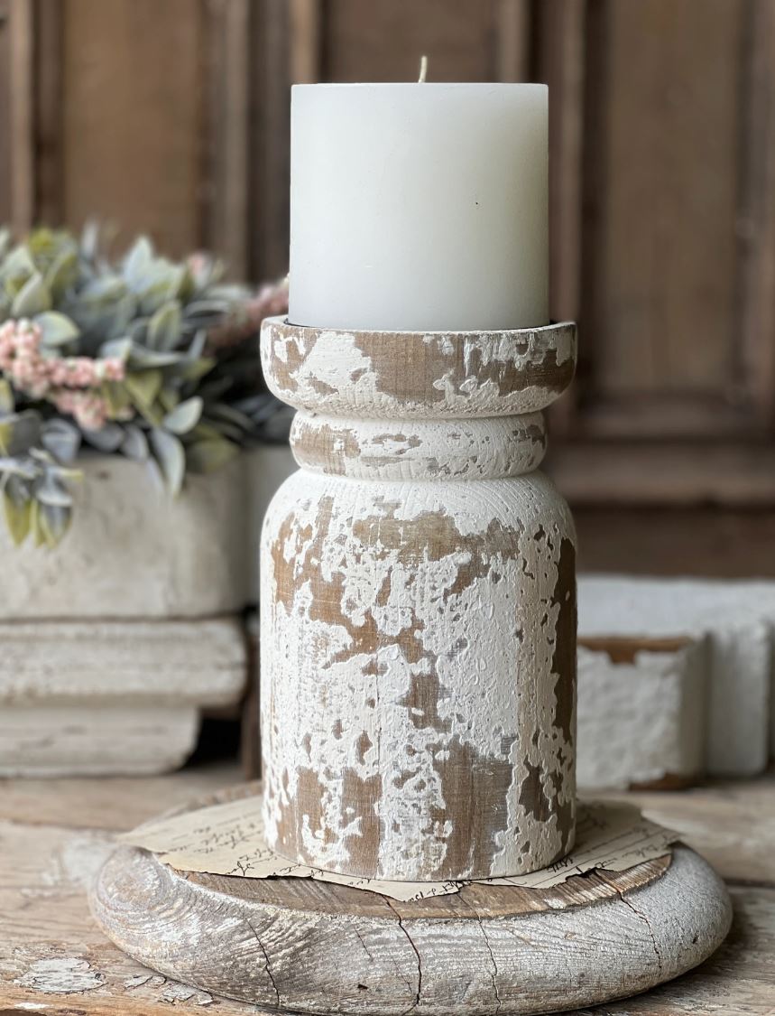 Lindhurst Pillar Holders