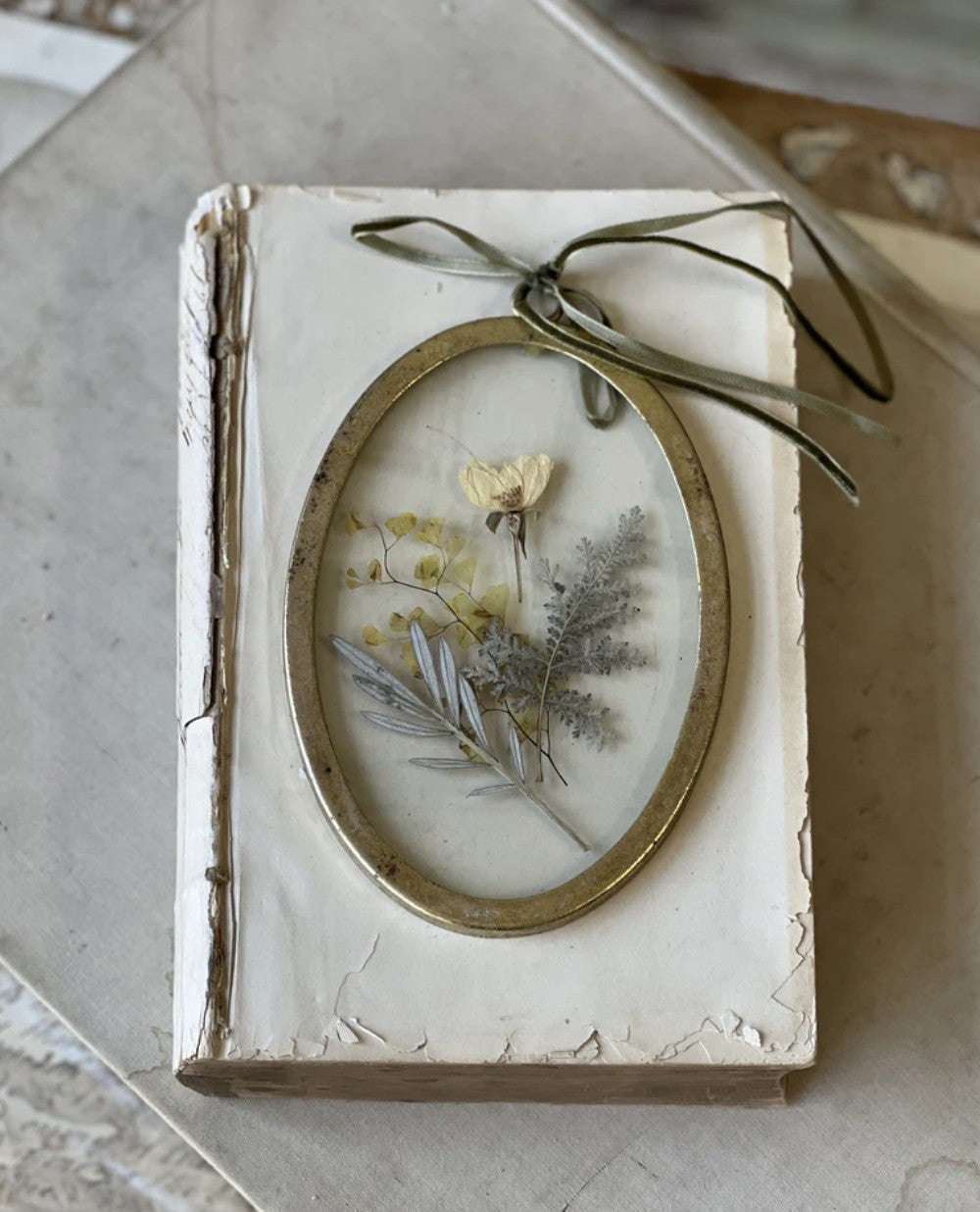 Meadow Momentos No. 3 Pressed Flowers