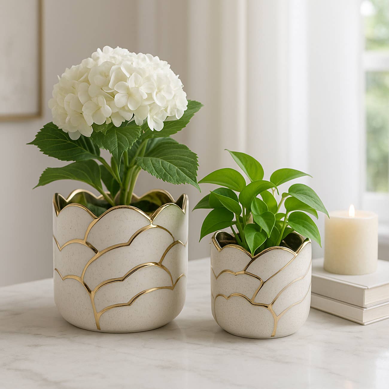 Ivory/Gold Clouds Planter