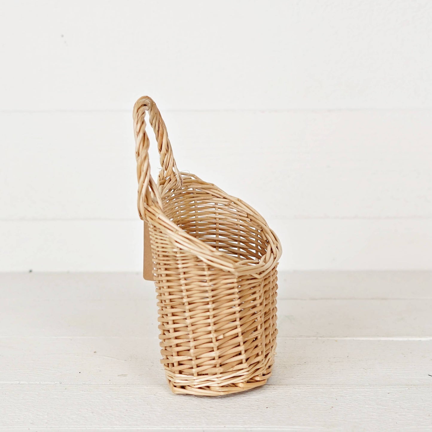 Hanging Willow Basket-Natural