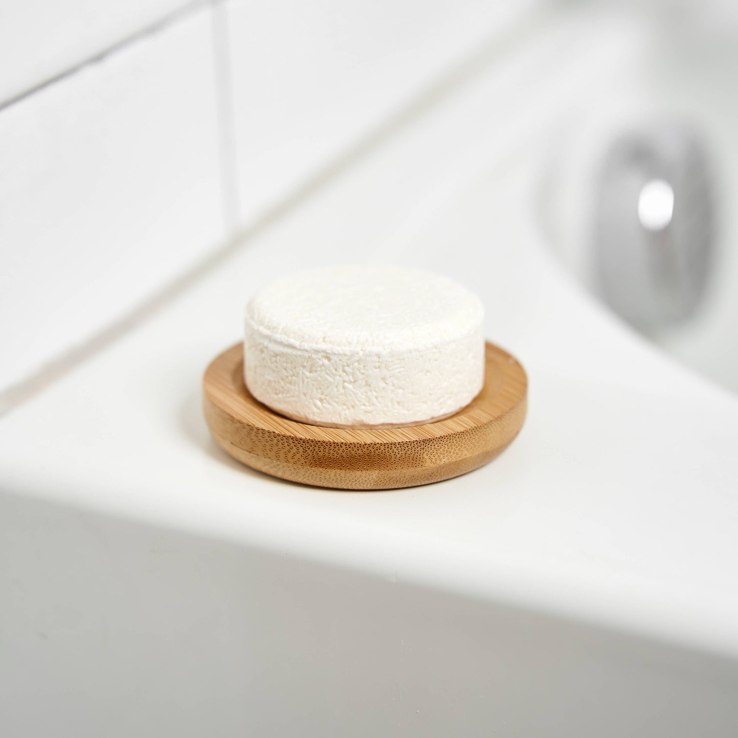 Bamboo Soap Lift | Circle | Faire Market Bestseller
